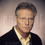 08-09-2003 Fons de Poel at studio at Amsterdam

[keywords]Eyecontact, Posed, Headshot[/keywords]